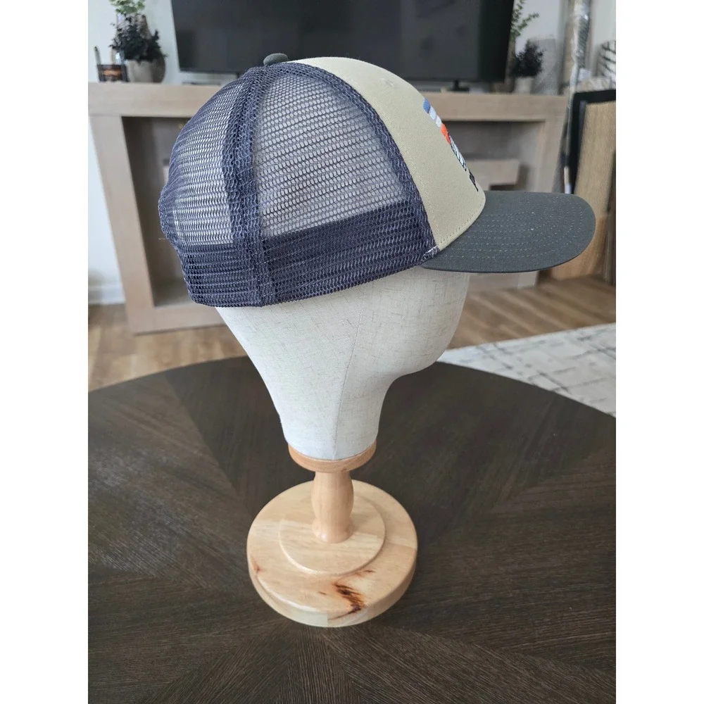 Patagonia Fitz Roy Horizons Trucker Hat Forge Grey Tan Mesh Snapback Cap Mens